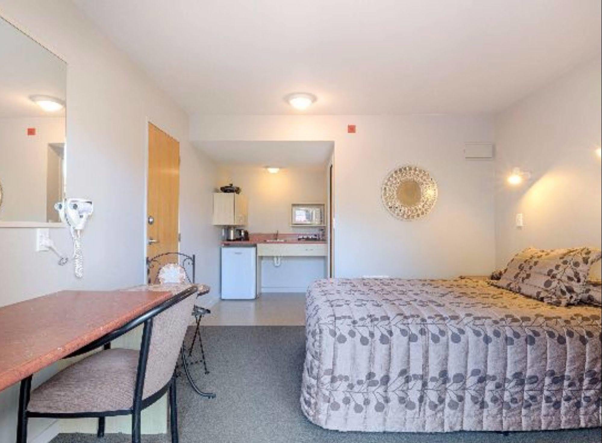 Bella Vista Motel Веллингтон Экстерьер фото